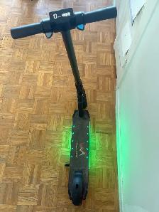 Kids Electric Scooter - Photo 4