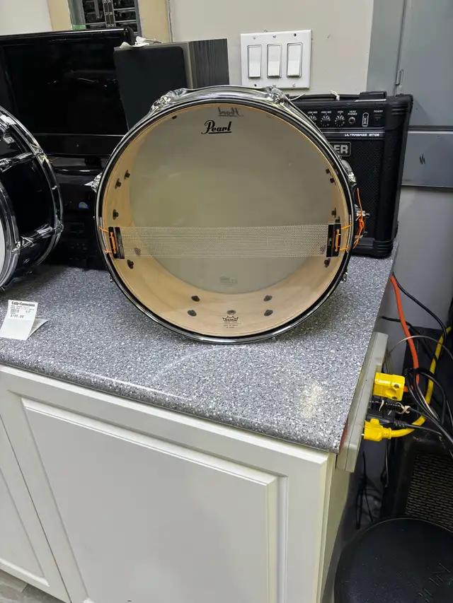 Pearl Modern Utility Snare Drum 14x6.5 Satin