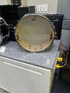 Pearl Modern Utility Snare Drum 14x6.5 Satin