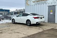 2020 Nissan Altima 2.5 SV - Photo 7