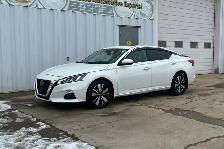 2020 Nissan Altima 2.5 SV - Photo 9