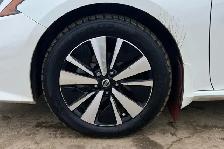 2020 Nissan Altima 2.5 SV - Photo 10