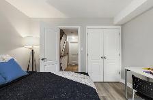 Kingston Summer Sublet Available! - Photo 4