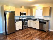 QUALITY, OPEN, 3 BEDROOM, GARAGE & FENCED YARD, FRANK ROSS AREA - Photo 6