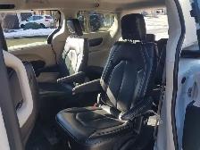 2023 Chrysler Pacifica Touring L with 74700km driven certified - Photo 8