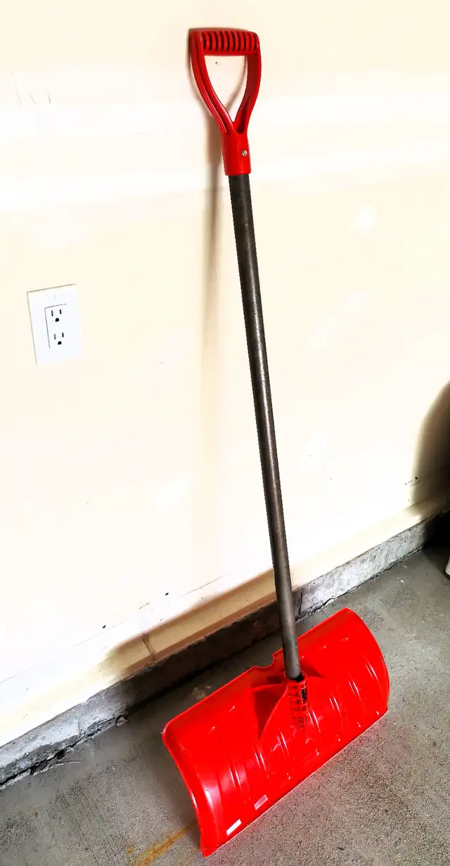 20 Inch Polypropylene Snow Shovel - Photo 5