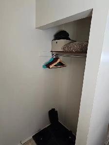 Spacious 3 Bedroom Townhouse in Transcona - Available May 1 - Photo 17