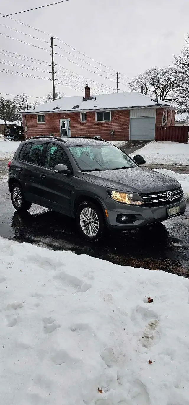 2012 VW Tiguan - Photo 2