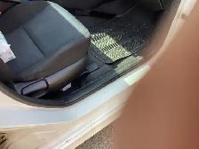 2011 Mazda 3 Hatchback - Photo 5