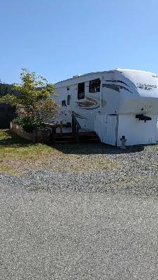 2011 Jayco 5th Wheel - Photo 4