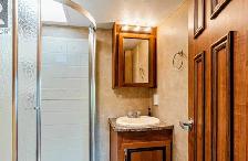 2011 Jayco 5th Wheel - Photo 9