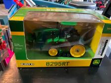 Die cast motorcycles and tractors - Photo 2