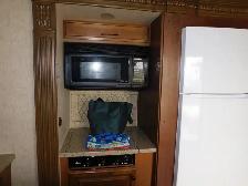 2012 Landmark LM San Antonio 40 ft 11 in. 5th wheel - Photo 8