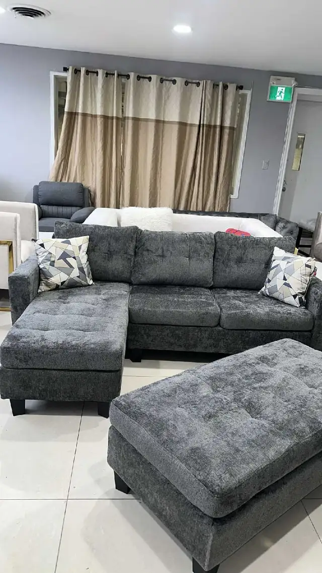 PULL OUT (BRAND NEW)L SHAPE SOFA BED IN FABRIC & LEATHER