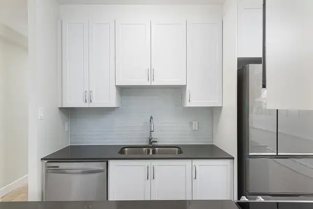 2 Bedroom Apartment for Rent - 115 Dowling Avenue - Photo 7
