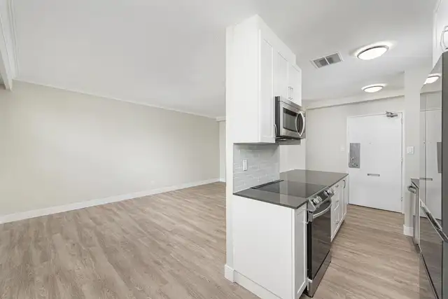 2 Bedroom Apartment for Rent - 115 Dowling Avenue - Photo 9