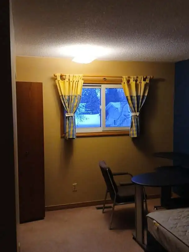 House room for rent $600,master bedroom - Photo 5