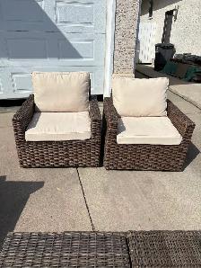 FREE FREE Pier 1 Outdoor Furniture - Photo 3