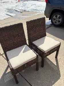 FREE FREE Pier 1 Outdoor Furniture - Photo 5
