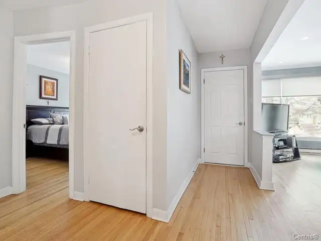 Appartement 5 1/2 à louer - Photo 2