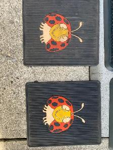 Universal Rubber Floor Mats - Photo 2