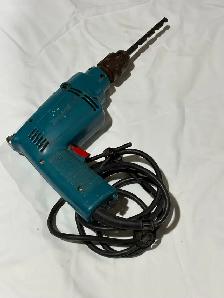 Makita HP1030 10mm Hammer Drill – Tested & Working