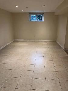 Stouffville, Spacious, Bright, 2 Bed, parking & utilities incl. - Photo 4