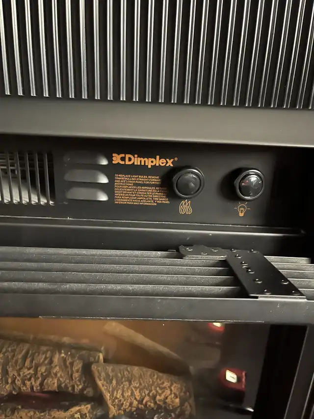 Dimplex Electric Fireplace – Modern Mantel – Like New - Photo 5