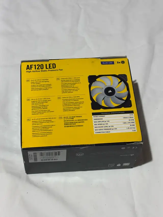 Corsair AF120 Blue LED 120mm Triple Pack PC Fans - Photo 2