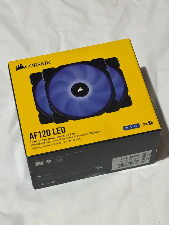 Corsair AF120 Blue LED 120mm Triple Pack PC Fans - Photo 4