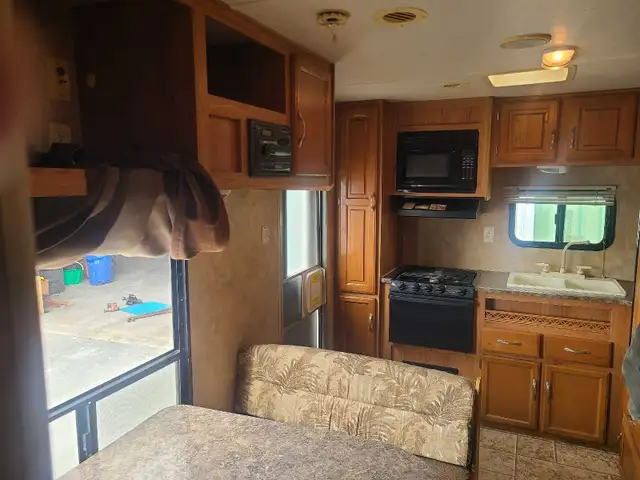 Family Affordable ! - Photo 10