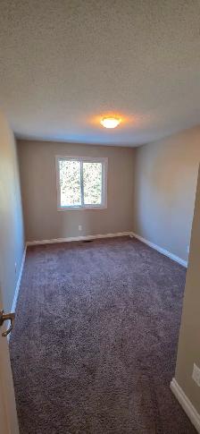 3 Bedroom Half Duplex for Rent in Spruce Grove, AB. - Photo 12