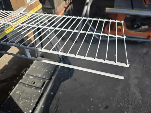 closet shelving - Photo 2