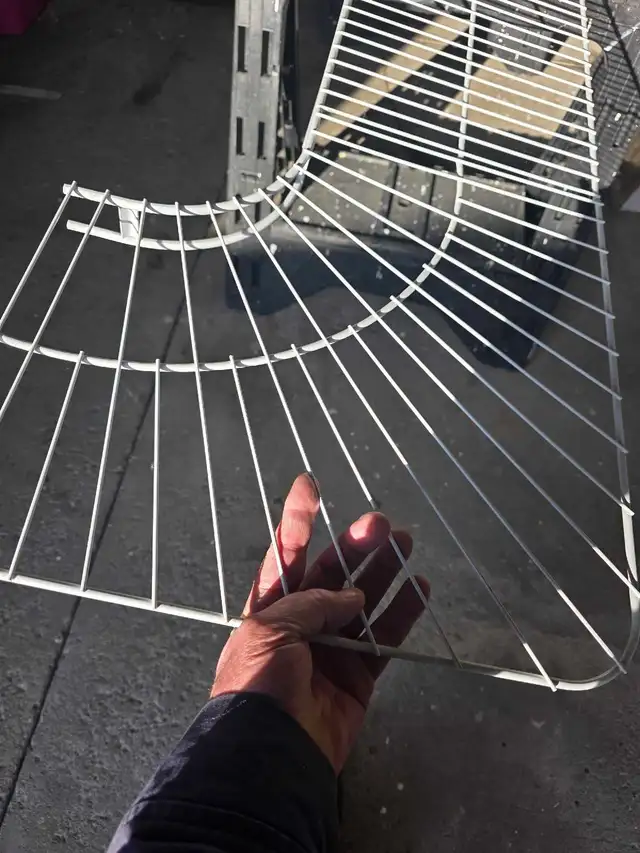 closet shelving - Photo 3