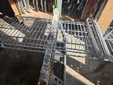 closet shelving - Photo 6