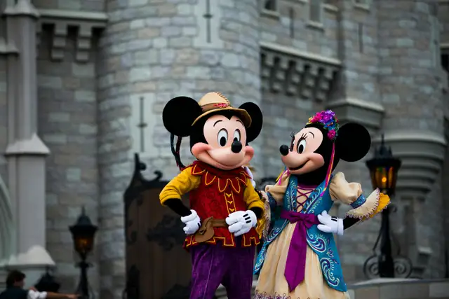 Les 101 annonces de Disney -600$ alls 101 Disney ads