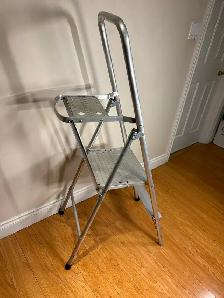 2-Step Aluminum Step Ladder Folding Utility Ladder - Photo 7
