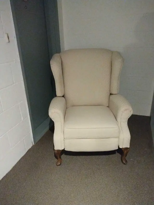 Fauteuil inclinable, bergère