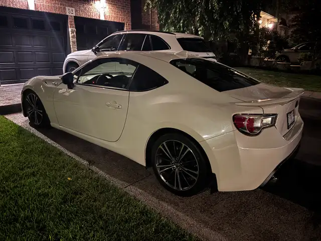 2015 Scion FR-S - Photo 4