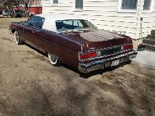 1975 MERCURY METEOR RIDEAU 500 - Photo 2