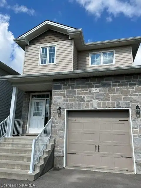 3 Bedroom, 3 Bathroom newer house available for Rent from 1 May