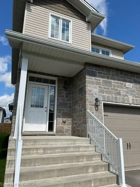 3 Bedroom, 3 Bathroom newer house available for Rent from 1 May - Photo 9