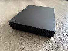 Xbox One x 1TB for sale - Photo 3