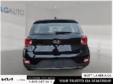 2022 Hyundai Venue Essential - Photo 3