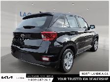 2022 Hyundai Venue Essential - Photo 4