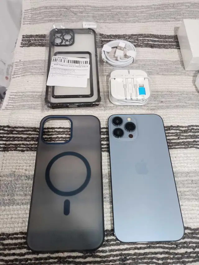 iPhone's 15pro Max et 13pro Max - Photo 4