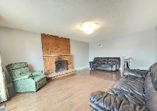 3 Bedroom House For Lease Near Steel Avenue (W)& Martin Grove rd - Photo 4