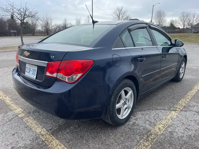 2012 Chevy Cruze low kms no rust - Photo 3