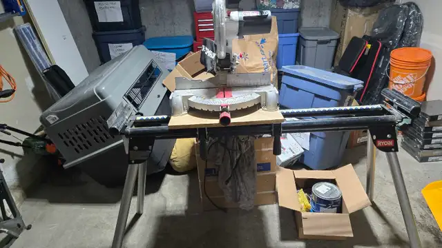 Craftsman Mitre Saw with stand