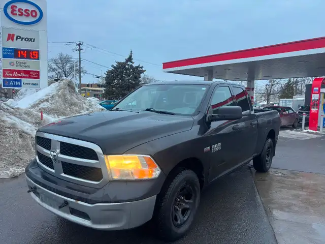 2018 RAM 1500 4x4 QuadCab 6'4' Box Hemi 5.7L V8 Tradesman Trim